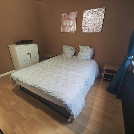 Comfortable T2 Apartment In Neudorf, Страсбург Екстер'єр фото